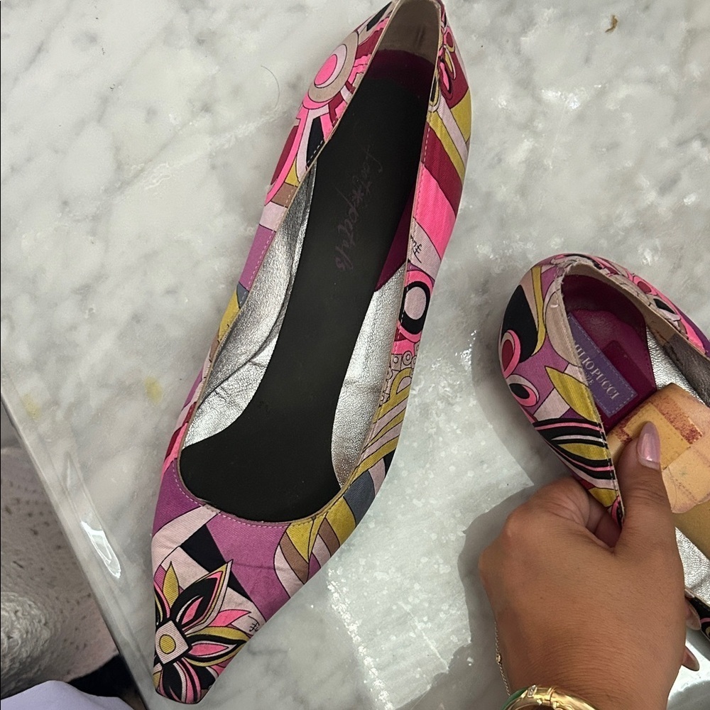 Emilio Pucci Pink and Purple Multi Color Patterned Flats 37